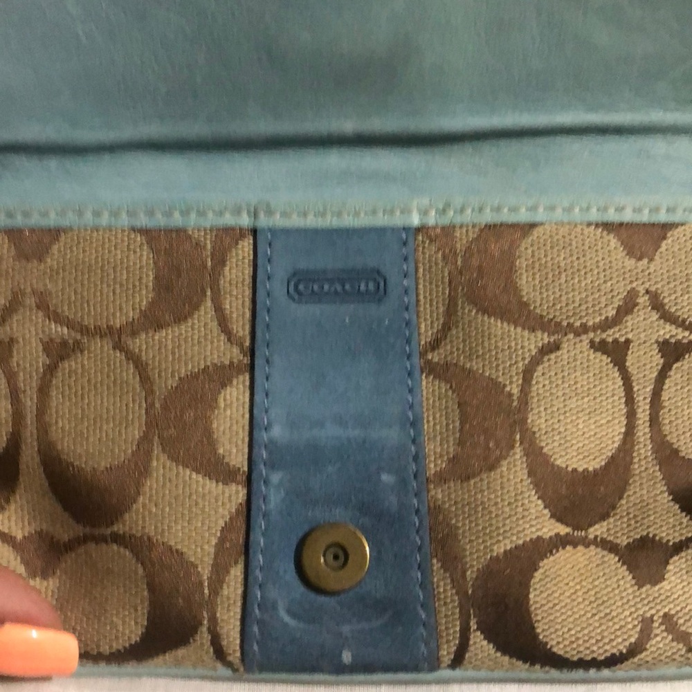 Coach wristlet - Picture 4 of 6